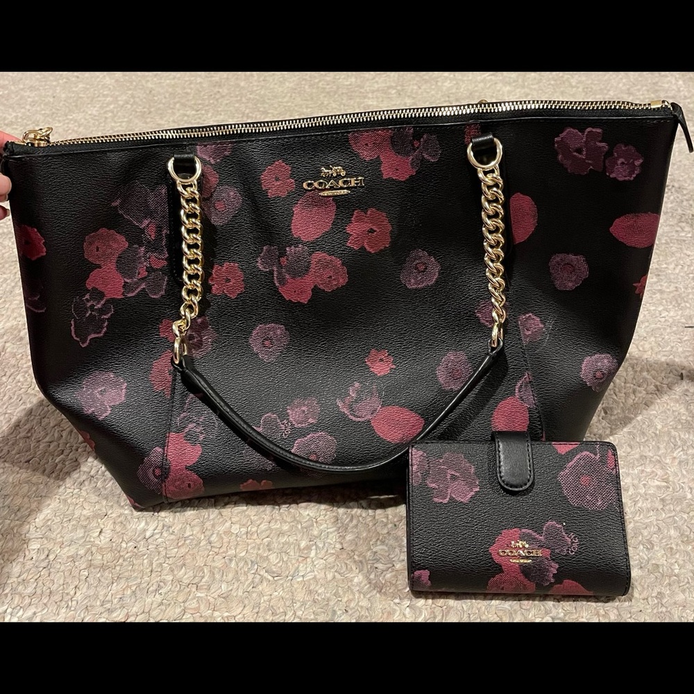 Coach Set